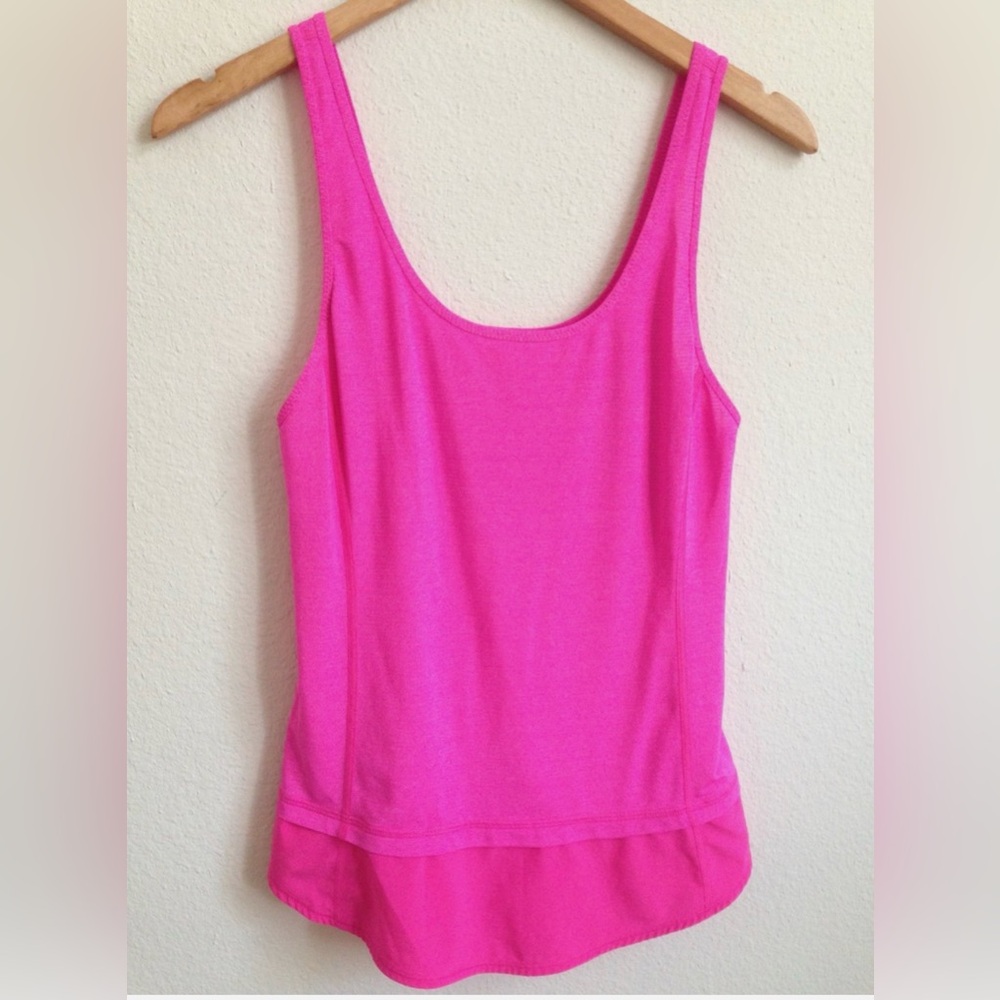 Lululemon Run Mod Moves Singlet Raspberry Glow